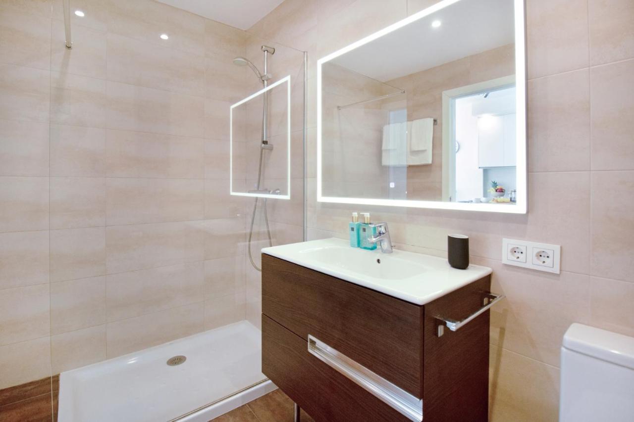 Modern Romana Playa 723 In Marbella, Elviria Apartment Marbella