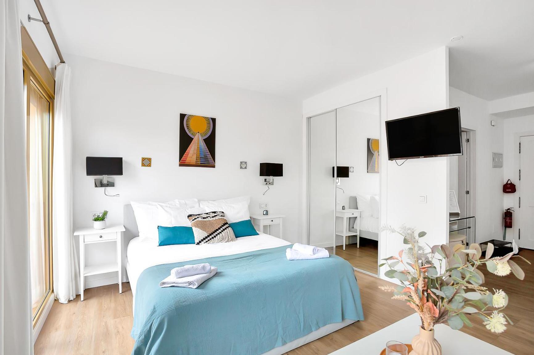 Apartment Modern Romana Playa 723 In Marbella, Elviria *